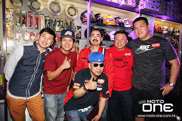2015 APRILIA RSV4 RF & TUONO Factory launching party