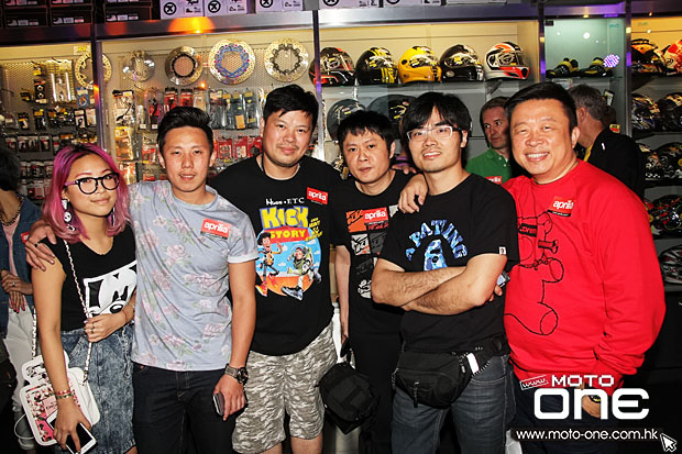 2015 APRILIA RSV4 RF & TUONO Factory launching party