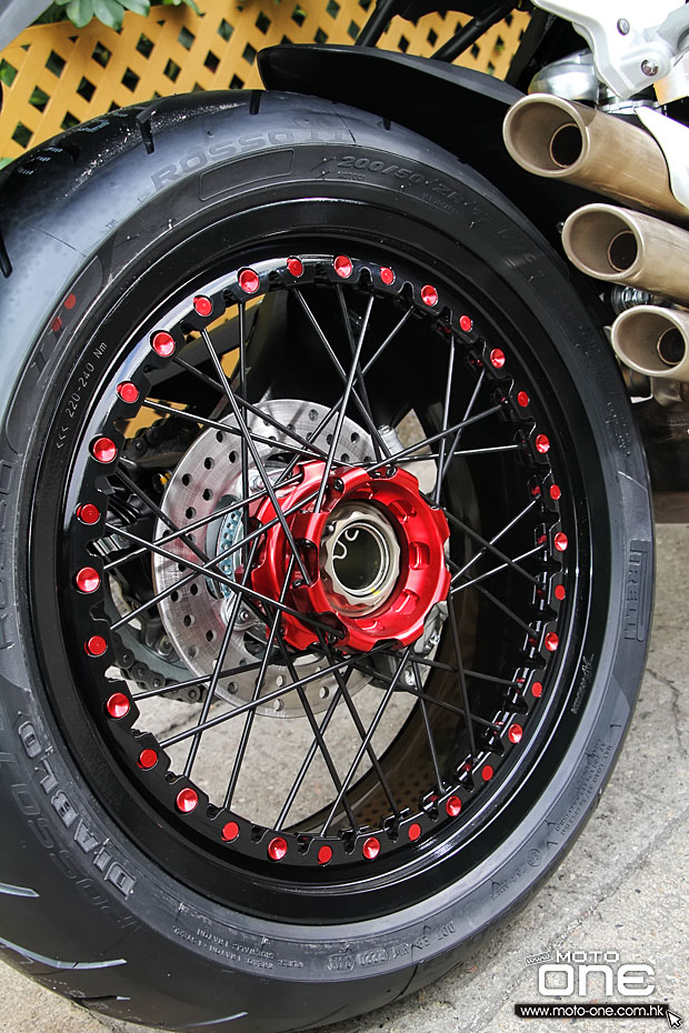 2015 MV AGUSTA BRUTALE DRAGSTER 800RR