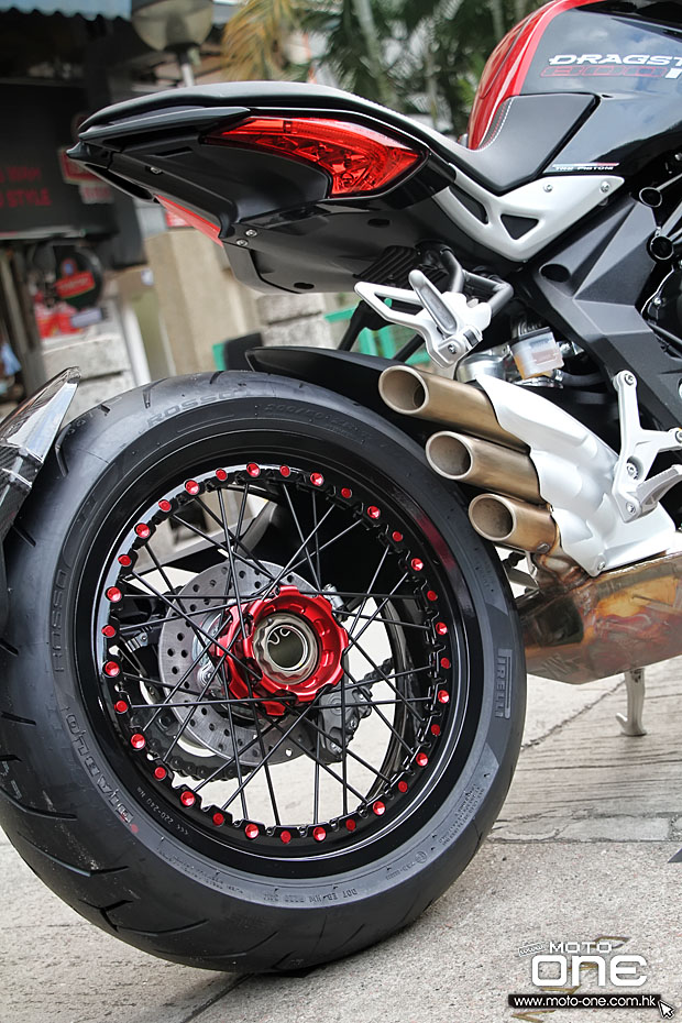 2015 MV AGUSTA BRUTALE DRAGSTER 800RR
