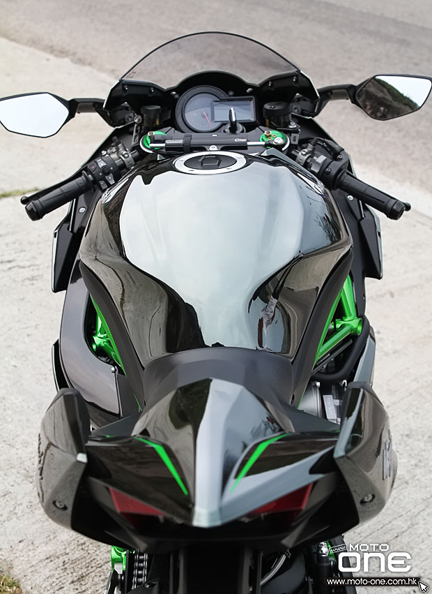 2015 kawasaki ninja h2 test