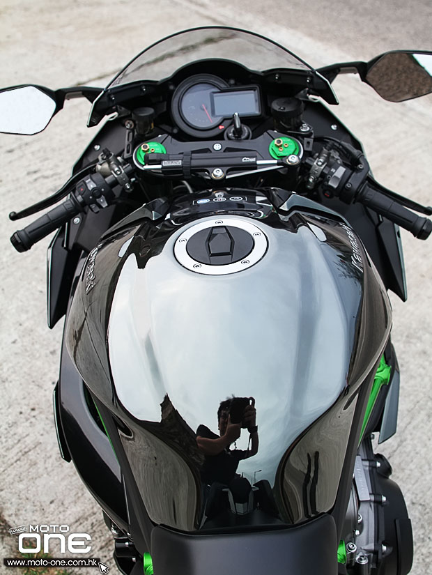 2015 kawasaki ninja h2 test