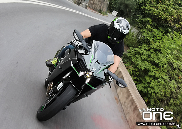 2015 Kawasaki Ninja H2 test