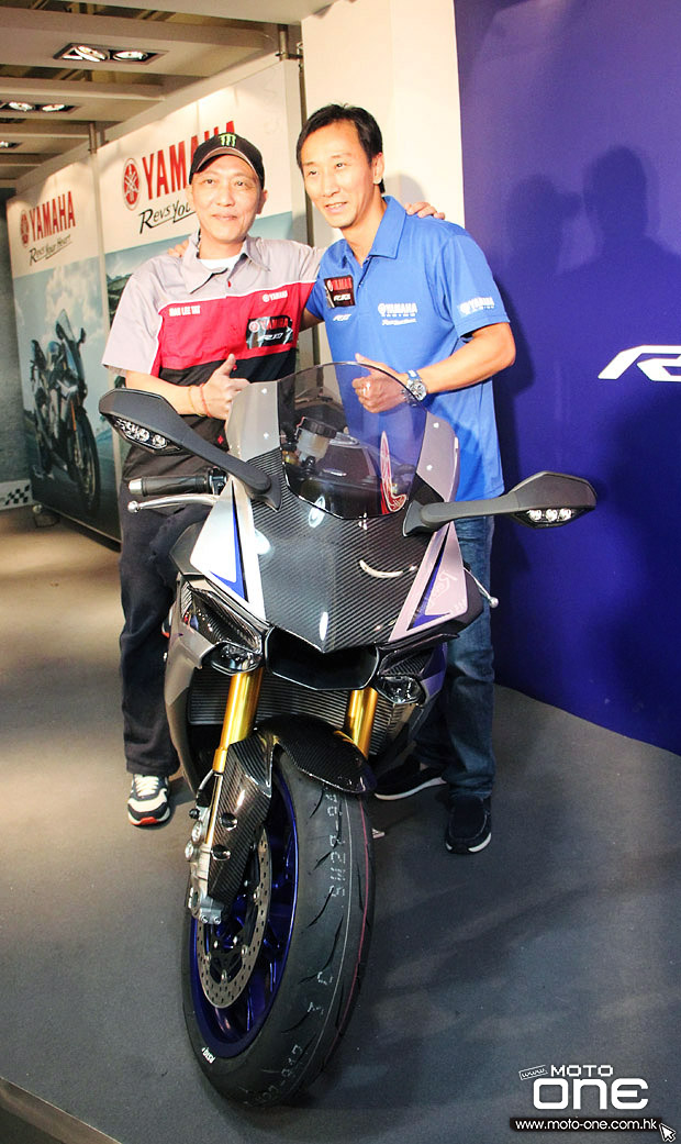2015 yamaha yzf r1m r1 LAUNCH