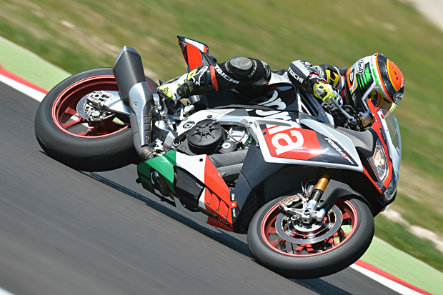 2015 APRILIA RSV4 RF TUONO 1100 V4 Days