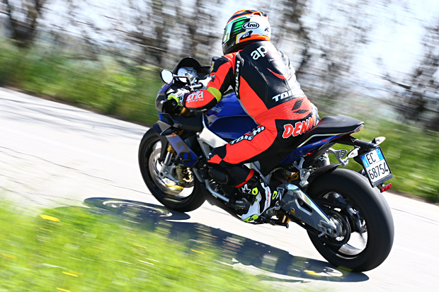 2015 APRILIA RSV4 RF TUONO 1100 V4 Days