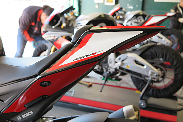 2015 APRILIA RSV4 RF TUONO 1100 V4 Days