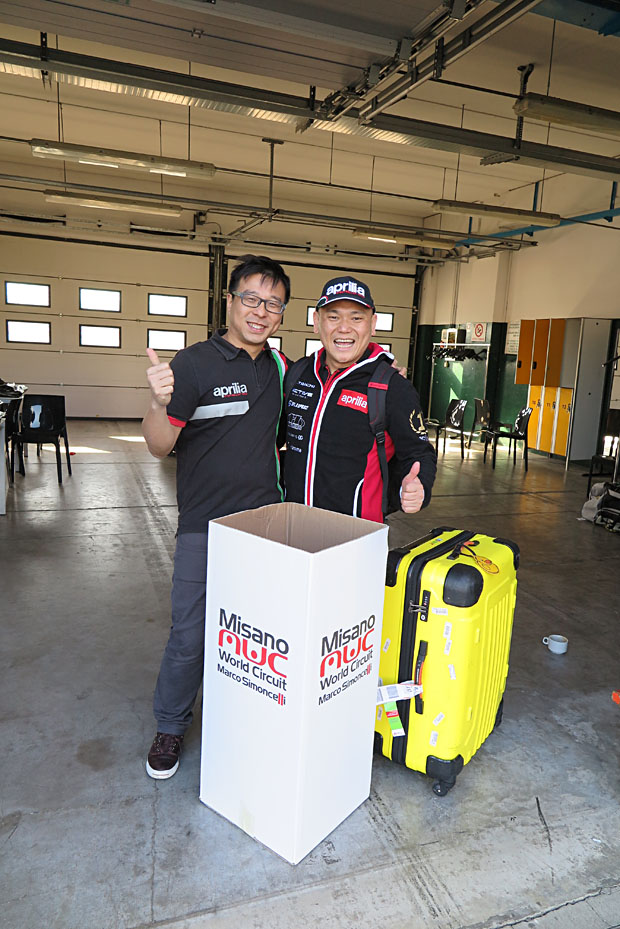 2015 APRILIA RSV4 RF TUONO 1100 V4 Days