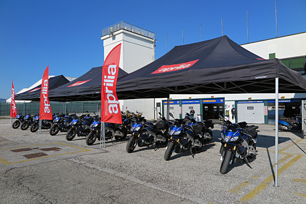 2015 APRILIA RSV4 RF TUONO 1100 V4 Days