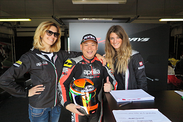 2015 APRILIA RSV4 RF TUONO 1100 V4 Days