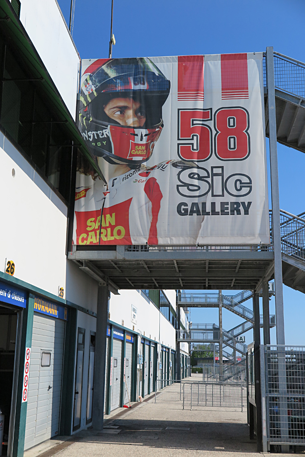 2015 APRILIA RSV4 RF TUONO 1100 V4 Days