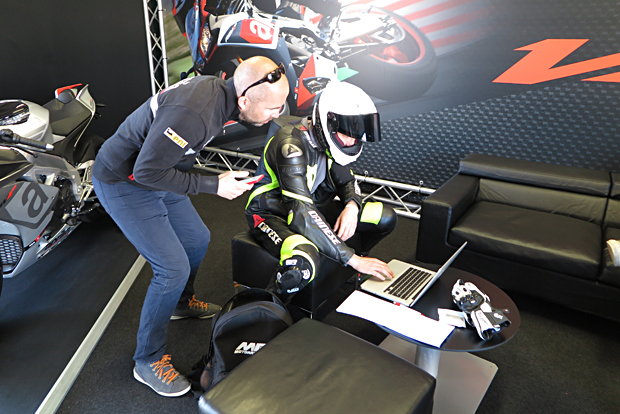 2015 APRILIA RSV4 RF TUONO 1100 V4 Days