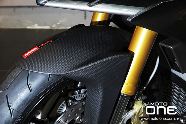 2015 APRILIA TUONO V4 1100 RR