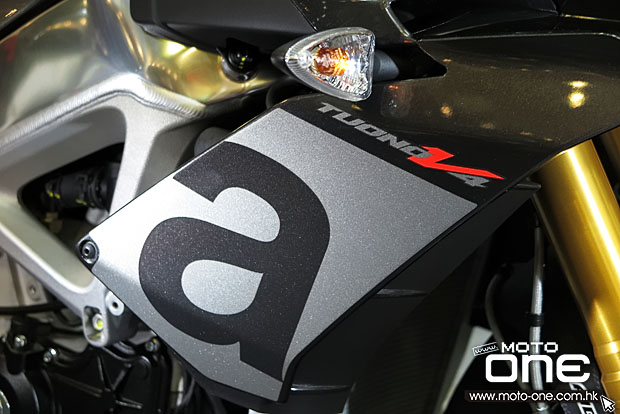 2015 APRILIA TUONO V4 1100 RR