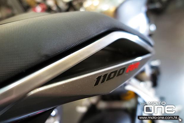 2015 APRILIA TUONO V4 1100 RR