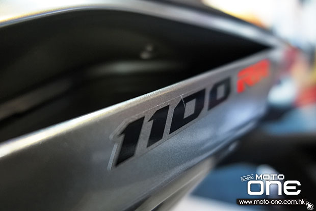 2015 APRILIA TUONO V4 1100 RR