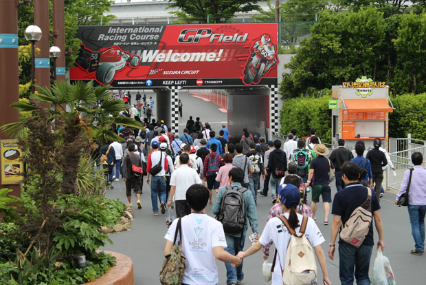 2015 SUZUKA Sound of ENGINE KEVIN SCHWANTZ