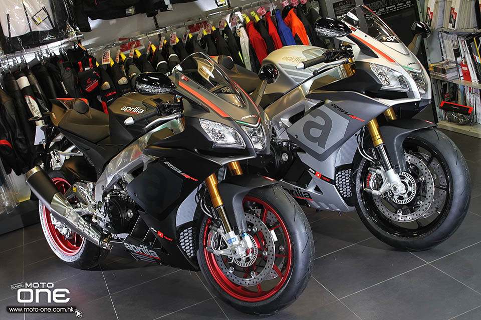 2015 APRILIA RSV4 RR RACE PACK