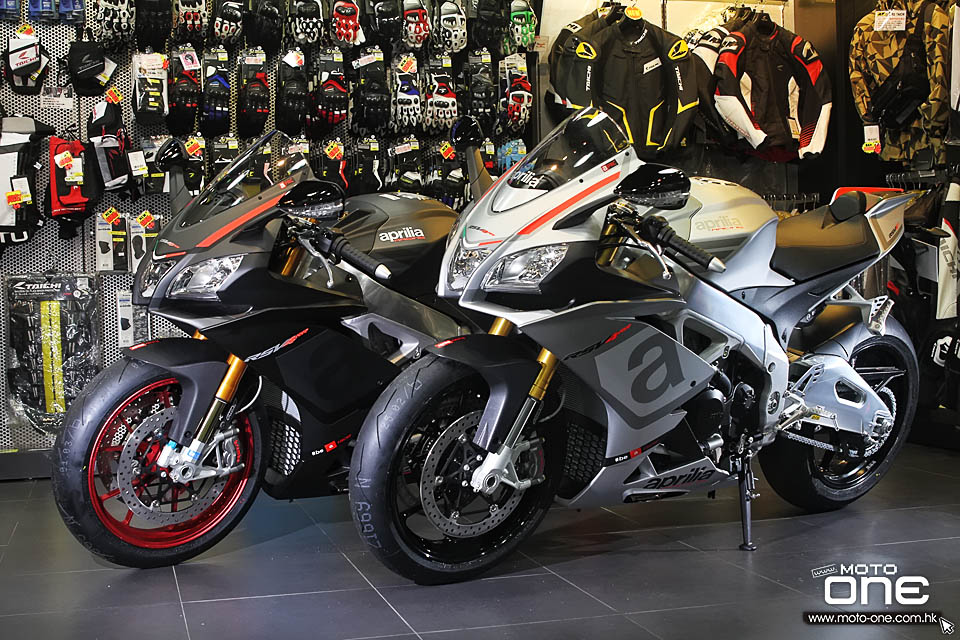 2015 APRILIA RSV4 RR RACE PACK