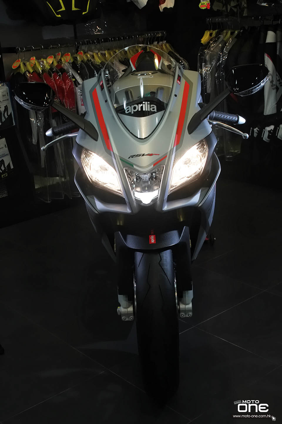 2015 APRILIA RSV4 RR RACE PACK