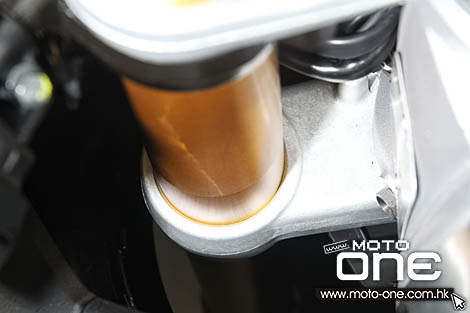 2015 APRILIA RSV4 RR RACE PACK