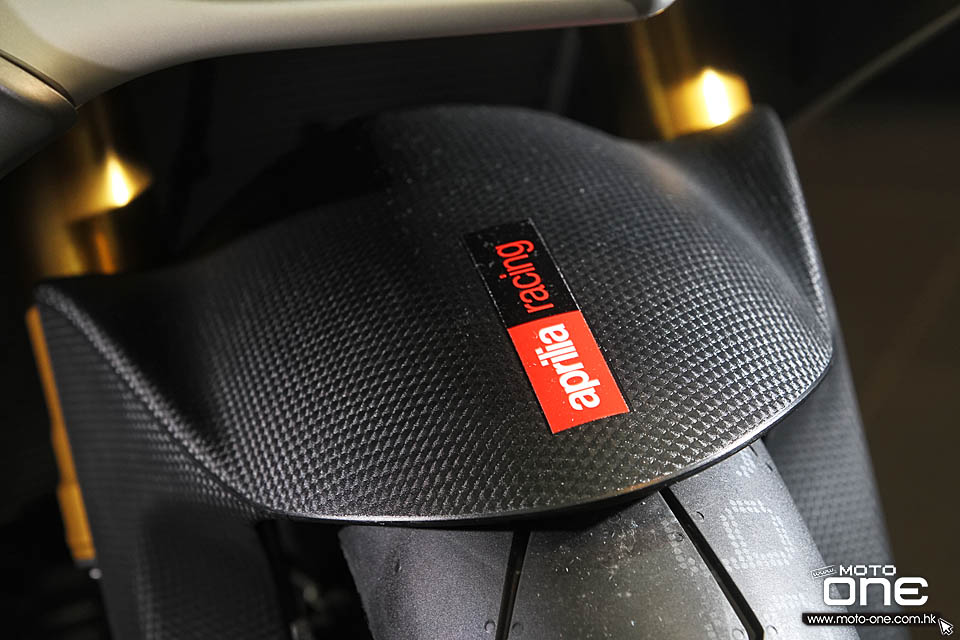 2015 APRILIA RSV4 RR RACE PACK