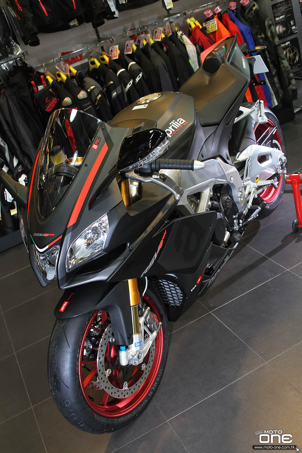 2015 APRILIA RSV4 RR RACE PACK