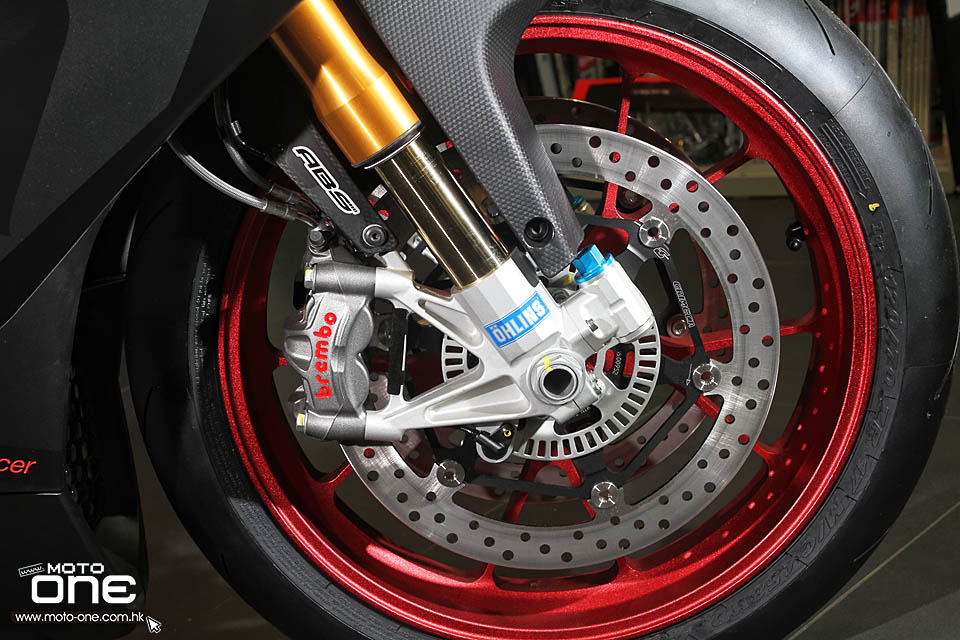 2015 APRILIA RSV4 RR RACE PACK