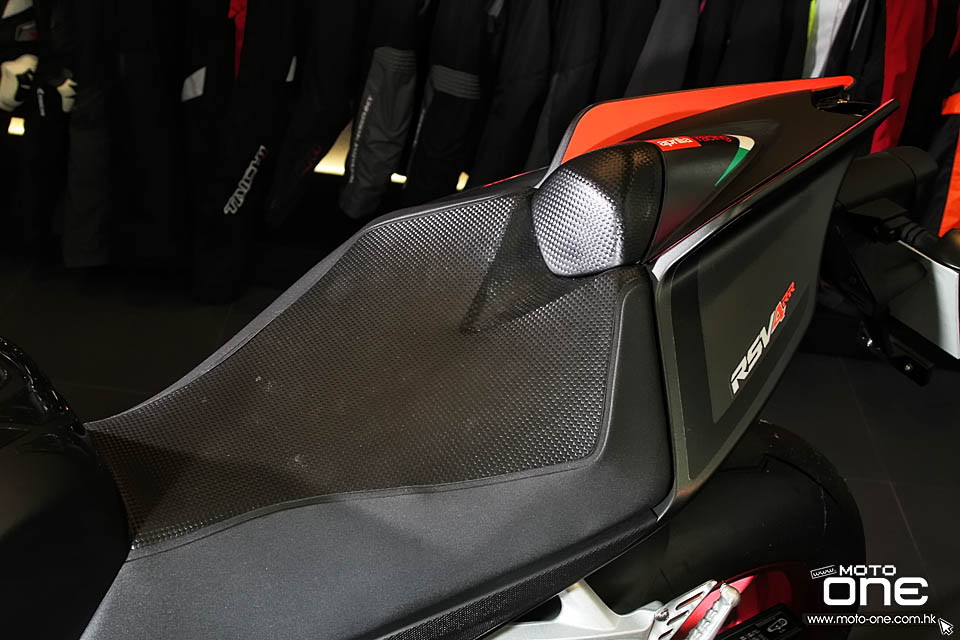 2015 APRILIA RSV4 RR RACE PACK