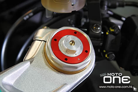 2015 APRILIA RSV4 RR RACE PACK