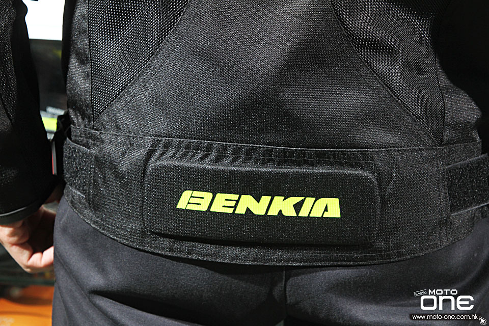 2015 BENKIA