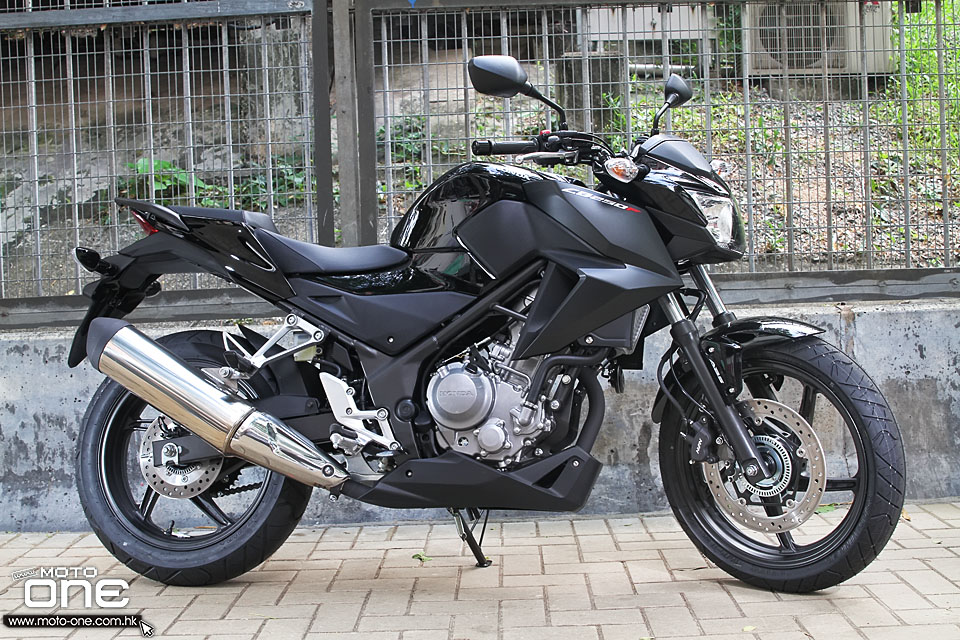 2015 HONDA CB250F