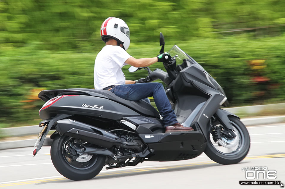 2015 KYMCO DOWNTOWN 350i TEST