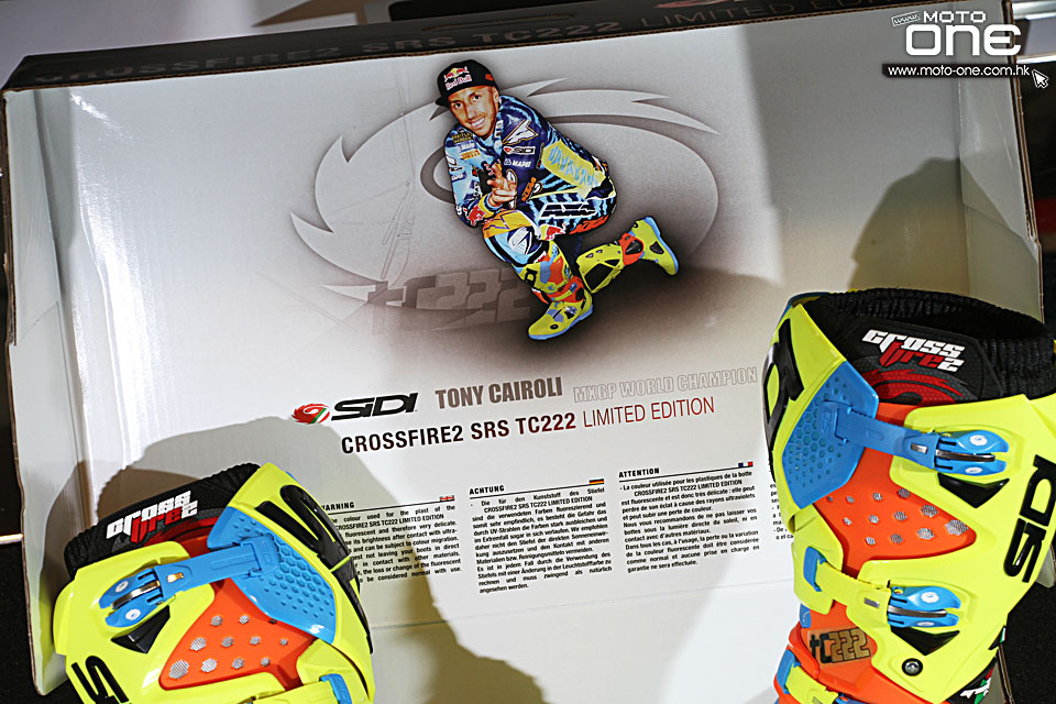 2015 SIDI Crossfire 2 TC222 Tony_Cairoli