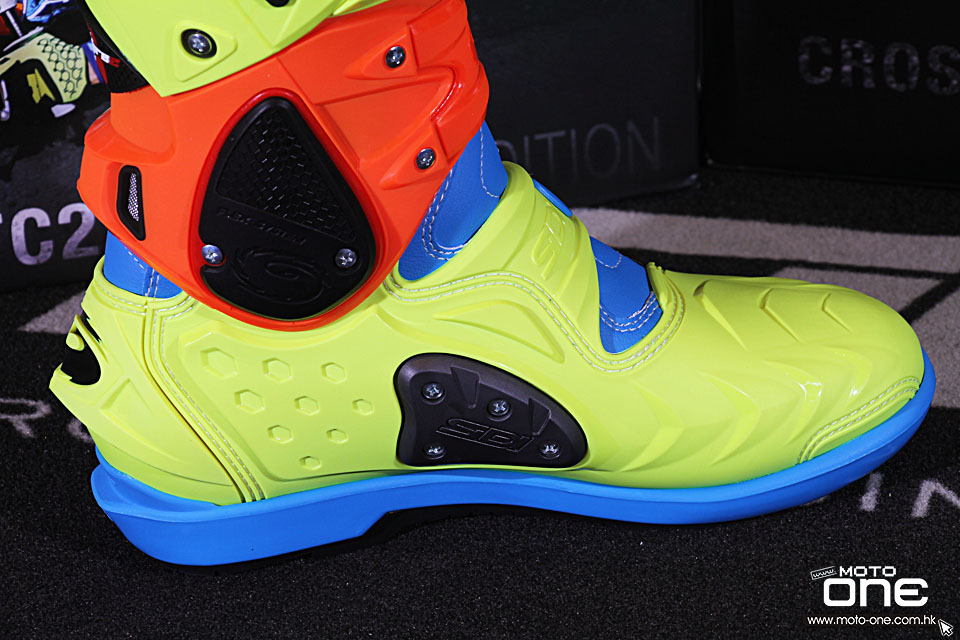 2015 SIDI Crossfire 2 TC222 Tony_Cairoli