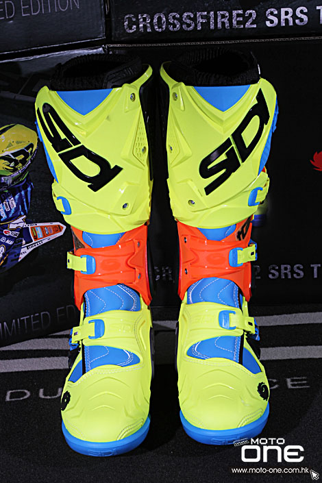 2015 SIDI Crossfire 2 TC222 Tony_Cairoli