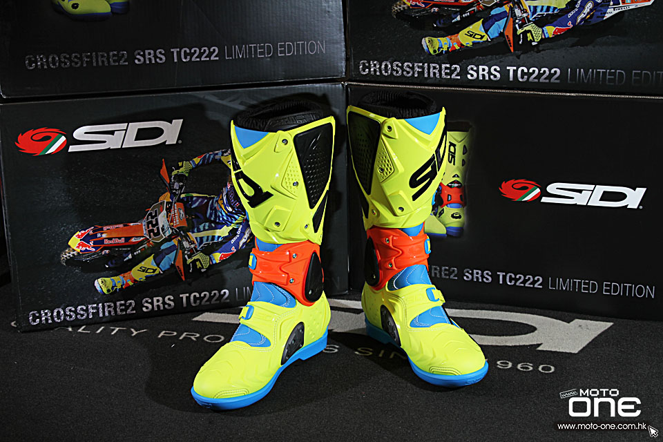 2015 SIDI Crossfire 2 TC222 Tony_Cairoli