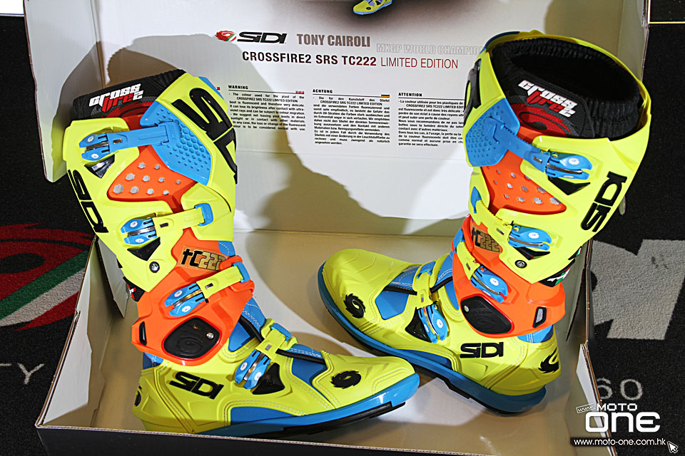 2015 SIDI Crossfire 2 TC222 Tony_Cairoli