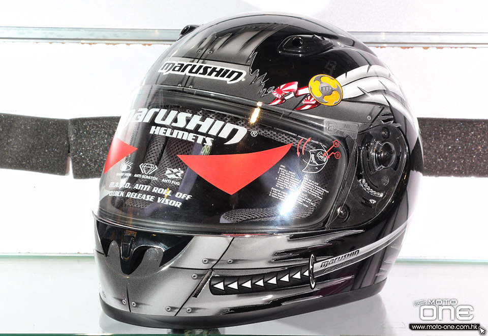 marushin  KID HELMET