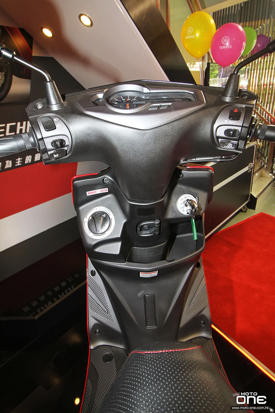 2015 YAMAHA CYGNUS-X 2015 YAMAHA CYGNUS-X