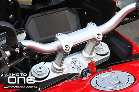 2015 MV Agusta Turismo Veloce 800