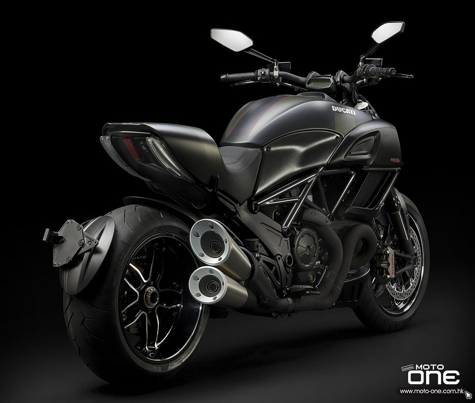 2016 Diavel Carbon