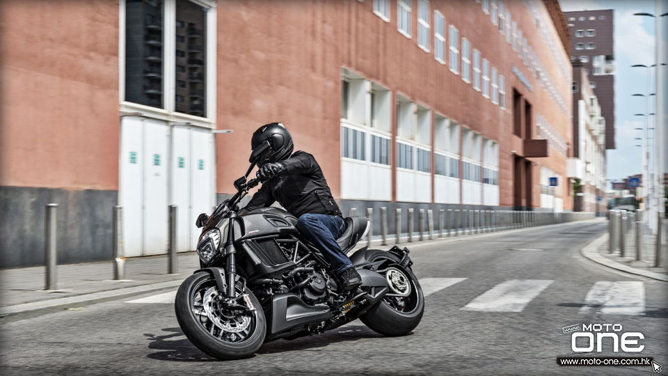 2016 Diavel Carbon