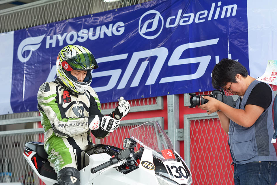 2015 HYOSUNG HK KSBK ST250B