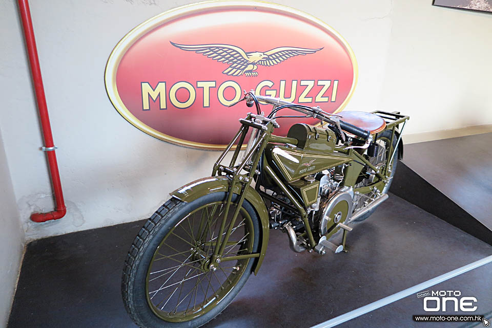 2015 Moto Guzzi FACTORY