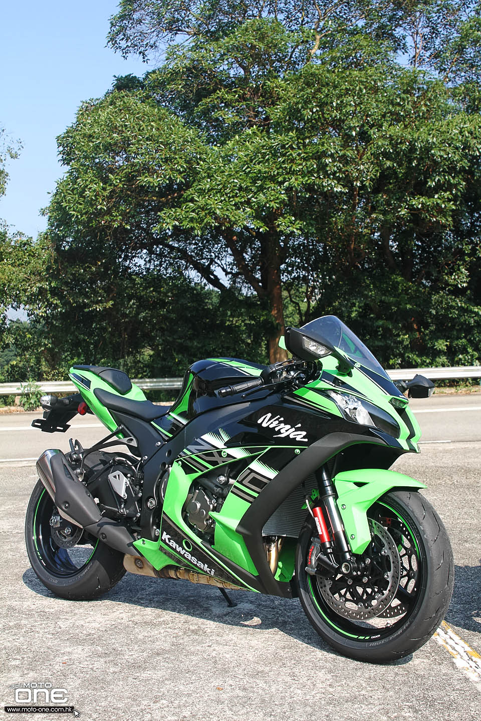 2016 KAWASAKI ZX-10R TEST