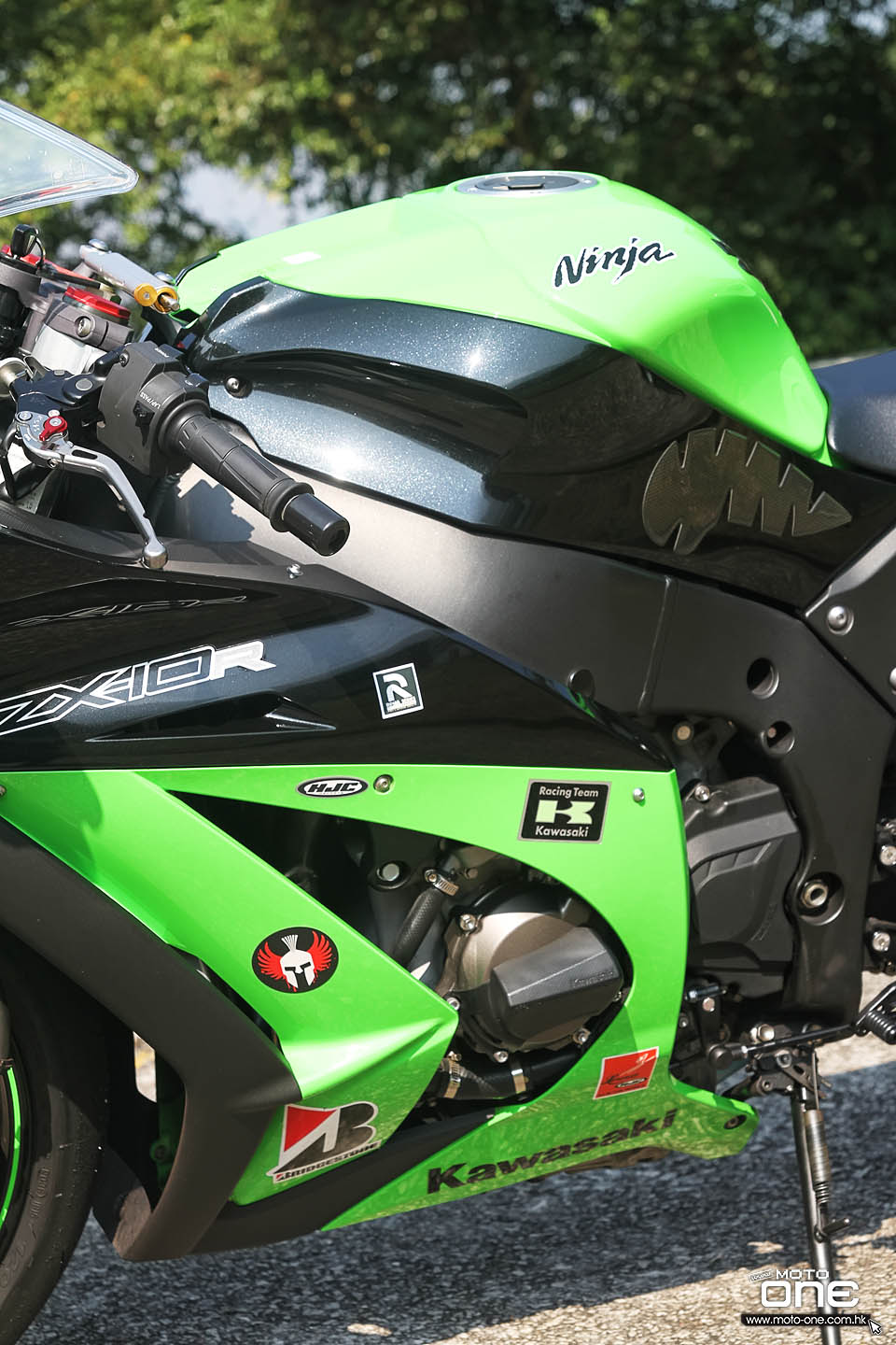 2016 KAWASAKI ZX-10R TEST