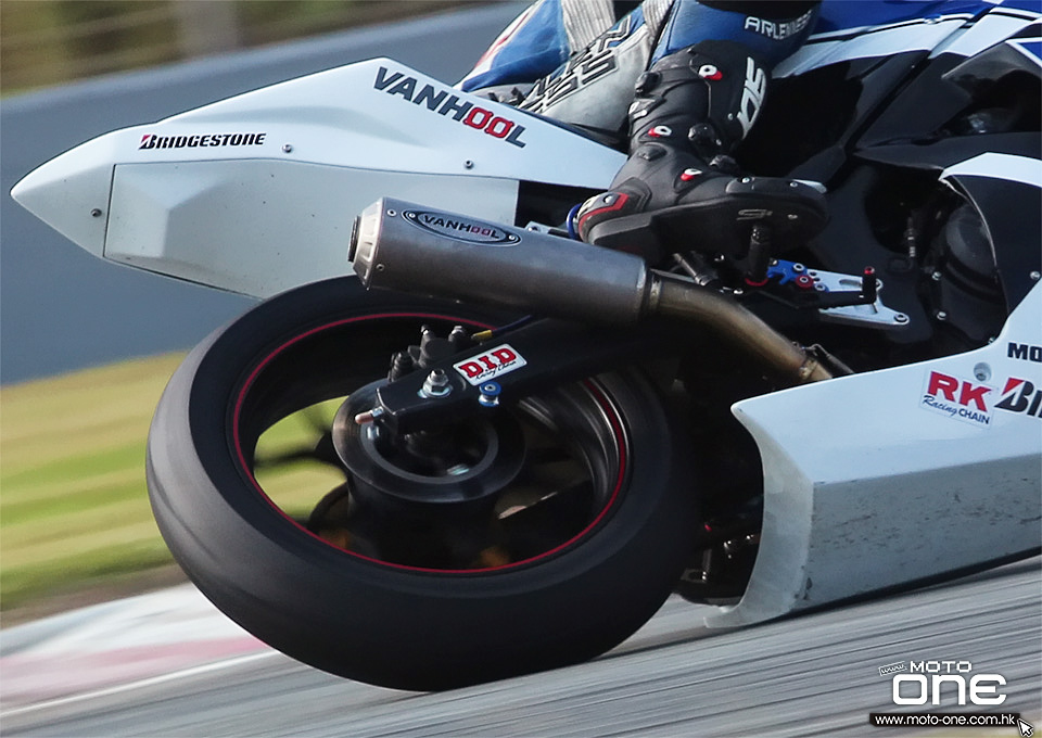 2015 bridgestone battlax racing street rs10