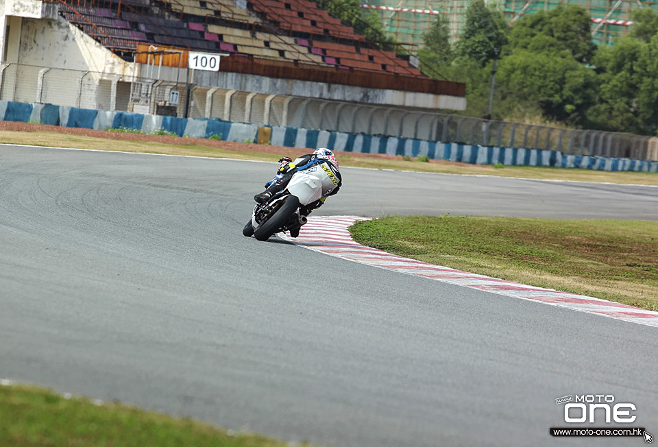 2015 bridgestone battlax racing street rs10