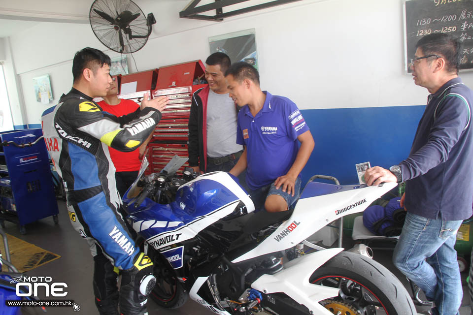 2015 bridgestone battlax racing street rs10